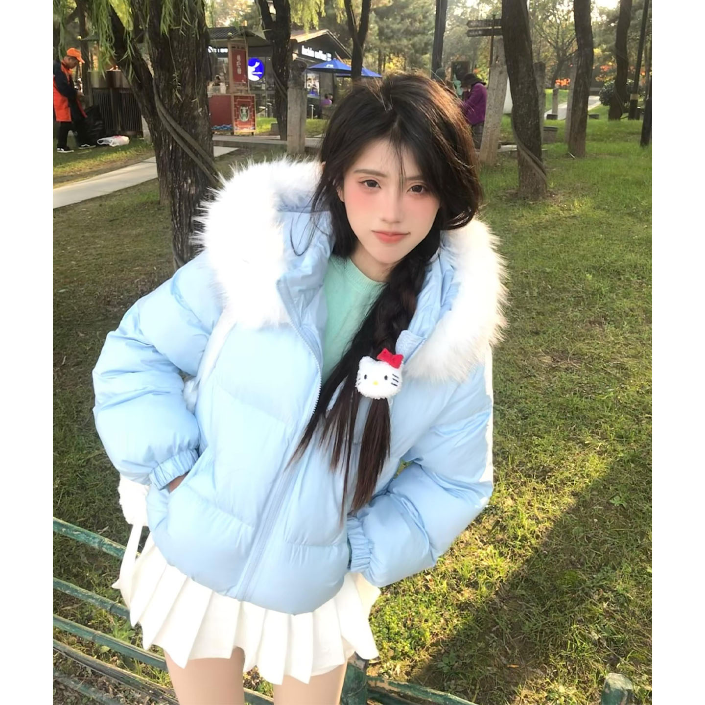 2025冬季新款今年流行保暖羽绒服