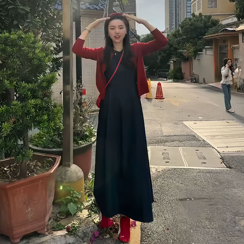 秋冬今年流行爆款高级感复古收腰牛仔背心裙配针织开衫两件套装女,女装/女士精品,大码套装,淘宝优惠券,粉丝福利购,淘宝优惠卷