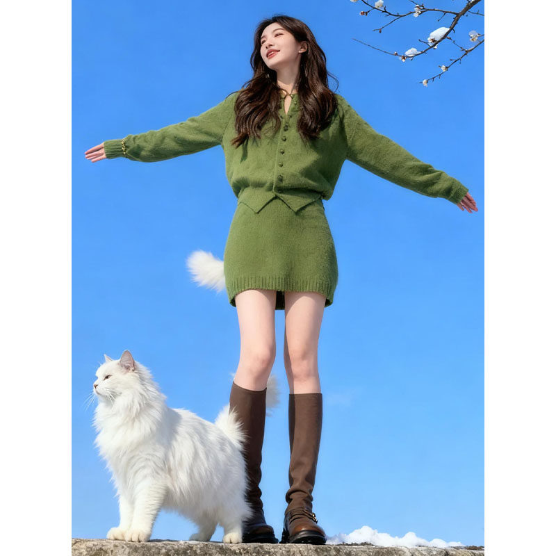 2026超火冬装独特漂亮一整套气质慵懒风软糯毛衣半身裙两件套装女,女装/女士精品,大码套装,淘宝优惠券,粉丝福利购,淘宝优惠卷