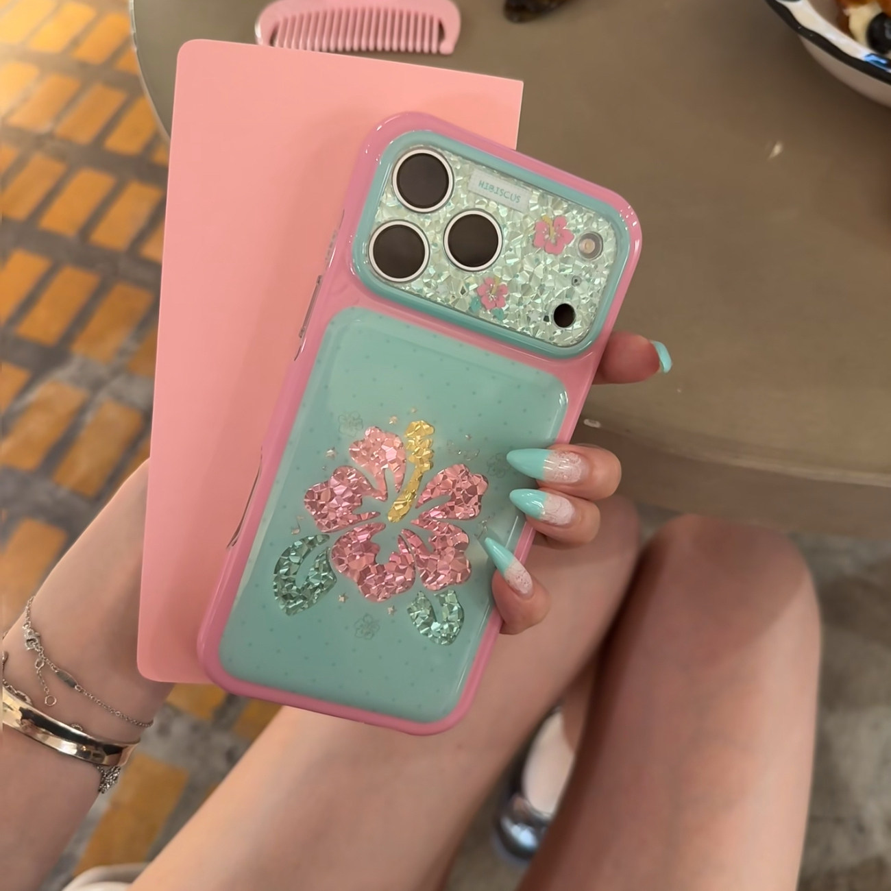 美牧 韩系薄荷绿波点闪钻粉扶桑花适用苹果18promax手机壳iphone17pro新款15女16pro创意18pro全包防摔手机套图片