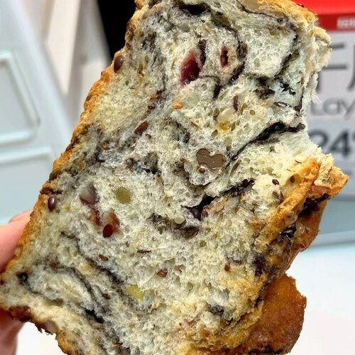 全麦坚果厚切吐司面包400g千层列巴糕点营养早餐代餐上班族零食品