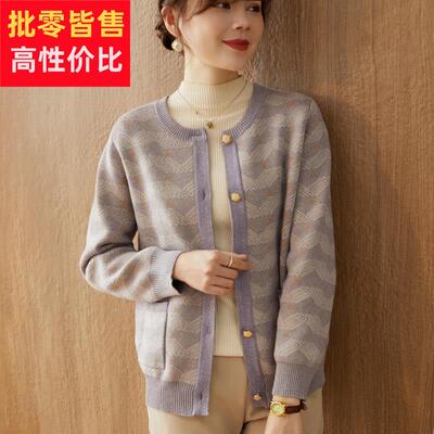 喜卉中老年女秋装洋派针织外套短款上衣40岁50妈妈春秋长袖小开衫