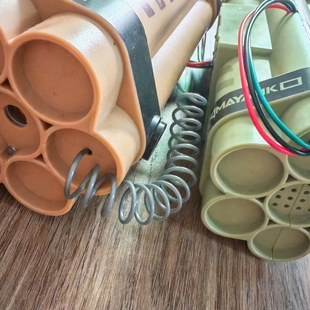 儿童玩具可冒烟定时炸模型道具手榴男孩cos吃鸡模型仿真灯光手雷