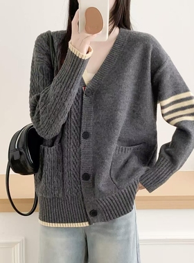 秋冬女装灰色高级感穿搭学院风毛衣软糯开衫舒适宽松厚潮针织外套