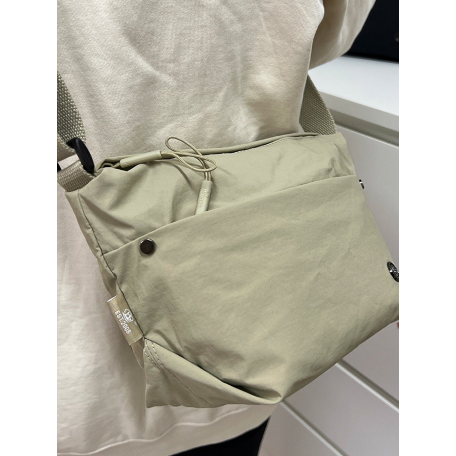 Cienda Kuelta 高级感超轻防水单肩斜挎包女士帆布百搭时尚饺子包