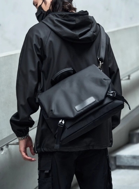 法国Colorin Kite休闲斜挎包多功能斜背包单肩包骑行邮差挎包男包