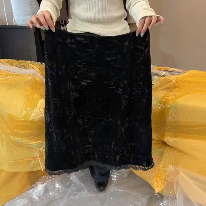 欧货高端定制黑色丝绒大码半身裙女2025冬季新款加厚蕾丝边A字裙,女装/女士精品,大码半身裙,淘宝优惠券,粉丝福利购,淘宝优惠卷