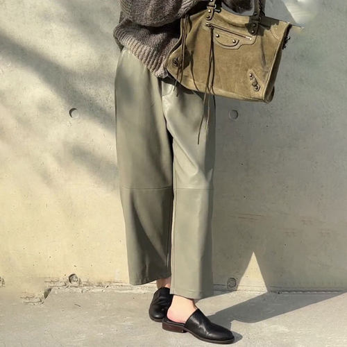 高端定制灰绿色大码阔腿皮裤女