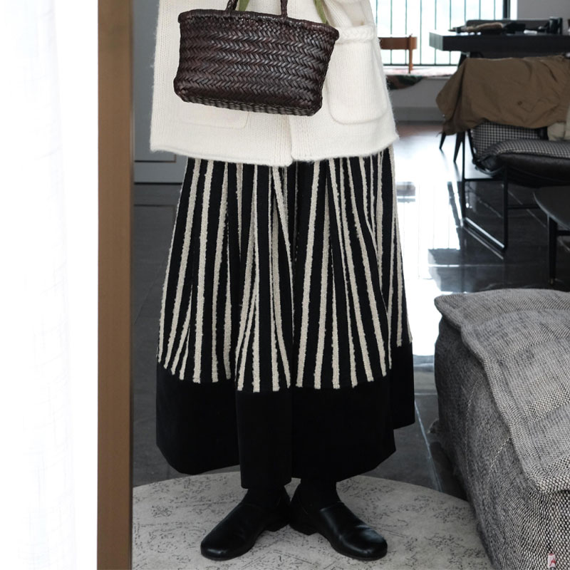 欧货高端定制黑白条纹大码半身裙