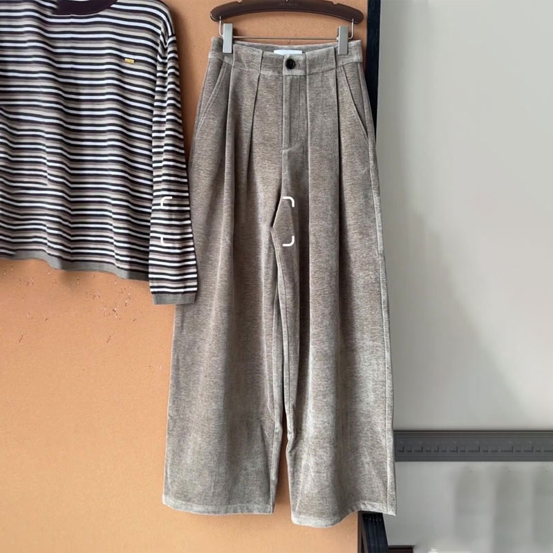 欧货高端定制卡其色灯芯绒大码阔腿裤女2025秋冬新款加厚休闲裤子