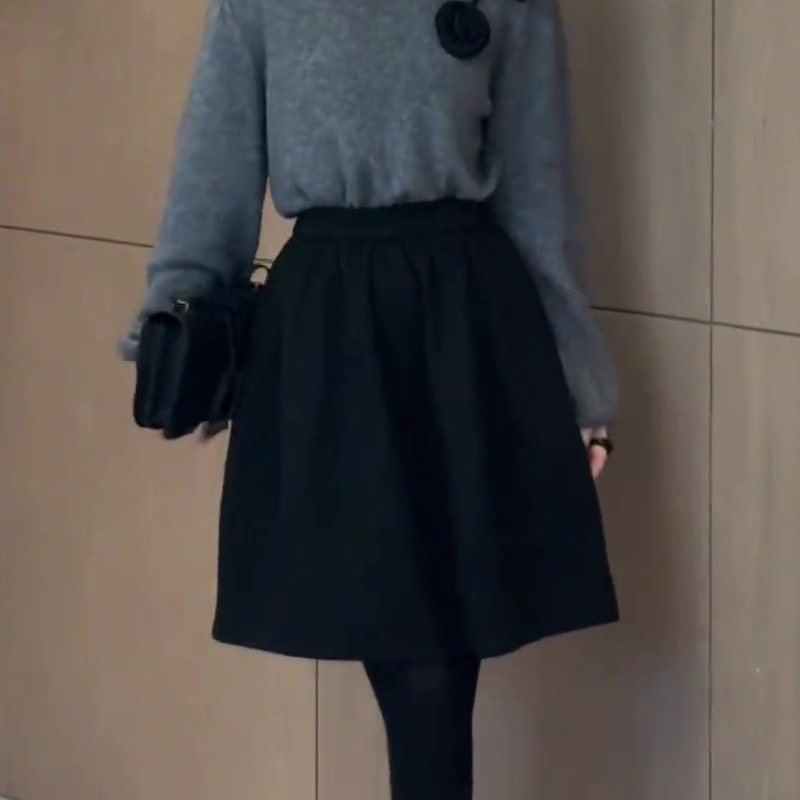 欧货高端定制黑色毛呢大码半身裙