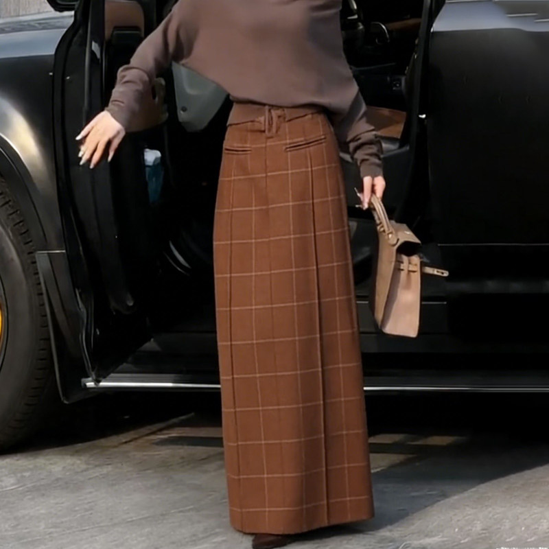 欧货高端定制焦糖色格子大码半身裙女2025冬季新款加厚轻熟A字裙,女装/女士精品,大码半身裙,淘宝优惠券,粉丝福利购,淘宝优惠卷