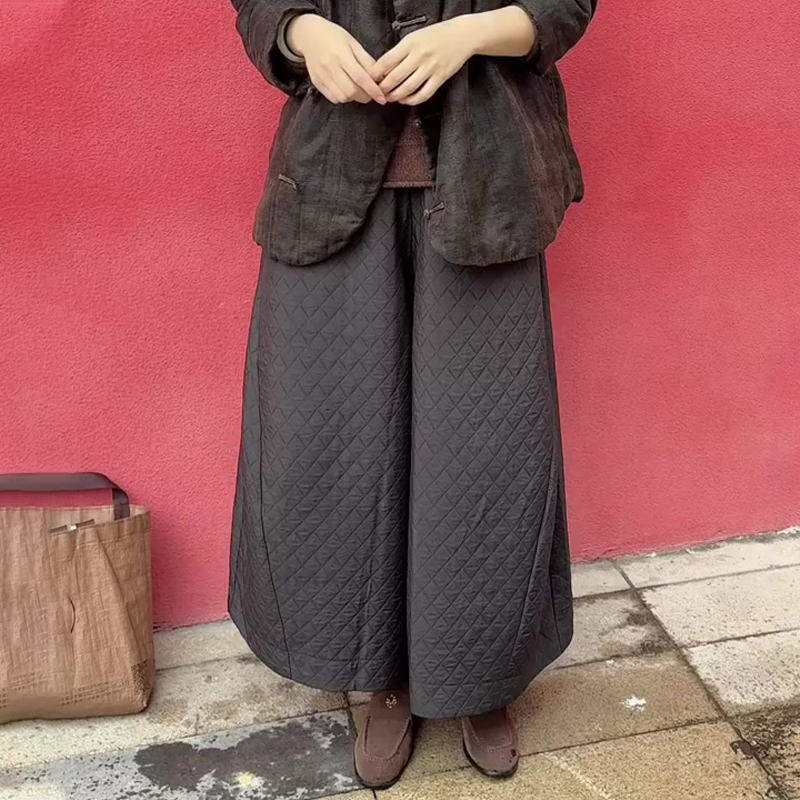 欧货高端定制咖色菱格夹棉阔腿裤