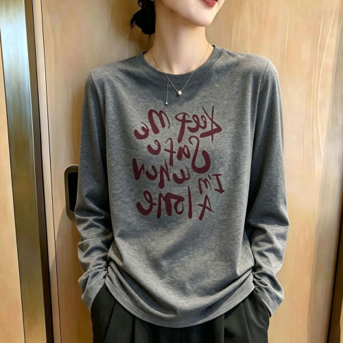 欧货高端灰色字母印花大码上衣女