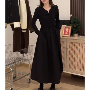潮流A字裙子 赫本风黑色V领长袖 连衣裙女2025早秋新款 大码 定制时尚
