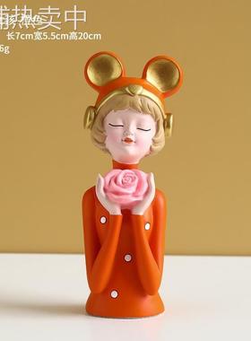 女孩钥匙收纳托盘摆件桌面轻奢客厅电视柜树脂装饰品礼物轻奢摆件