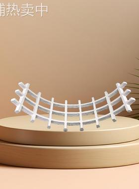 现代北欧创意黑白弯形网格果盘抽象镂空立体样板房客厅树脂工艺品