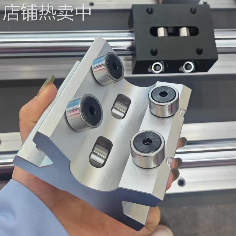 不加油不生锈粉末锯末潮湿水雾可用 30滑块圆导轨滑块RLR30-6R