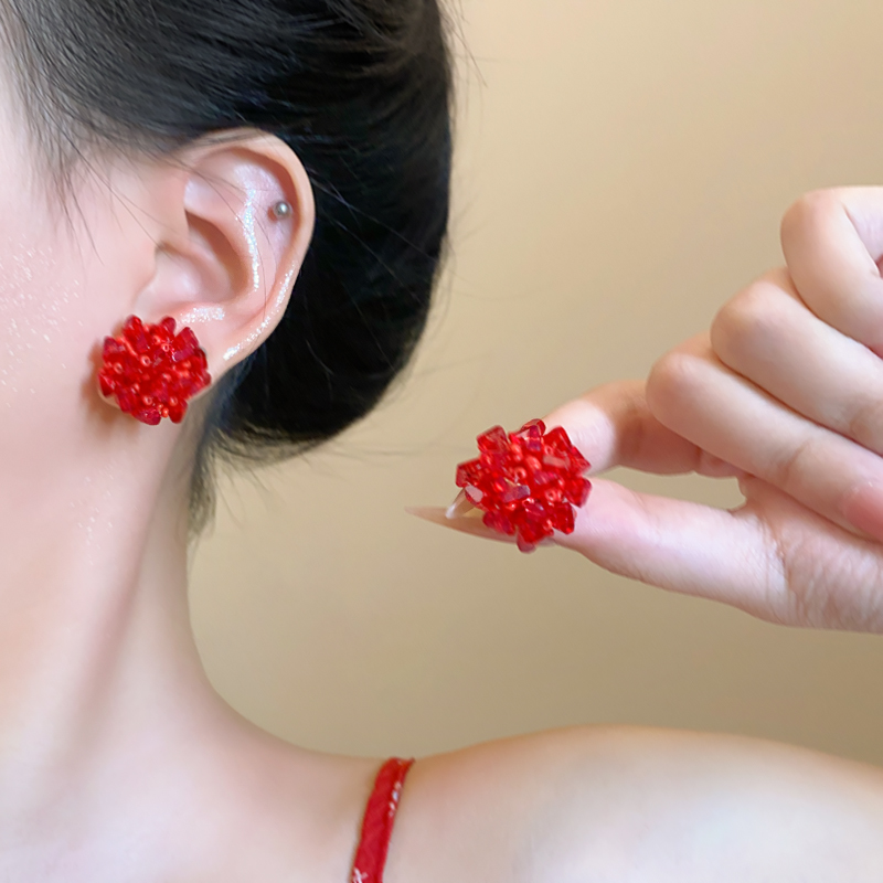 红色花球耳环超仙气质高级感耳钉