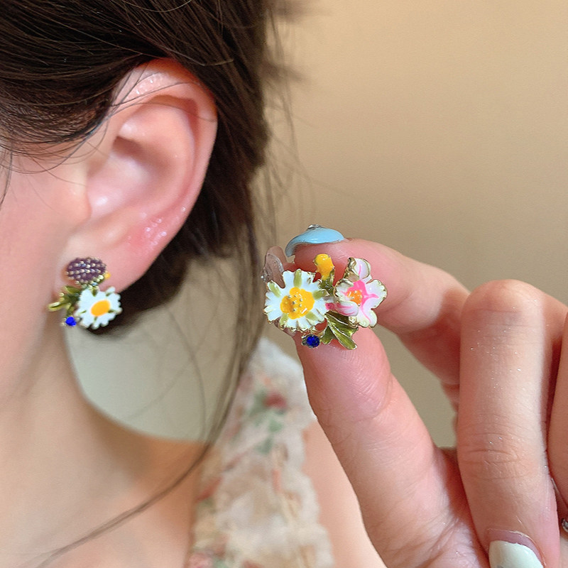 不对称繁花森系甜美耳钉女小雏菊花朵耳环女气质小清新爆款耳饰品
