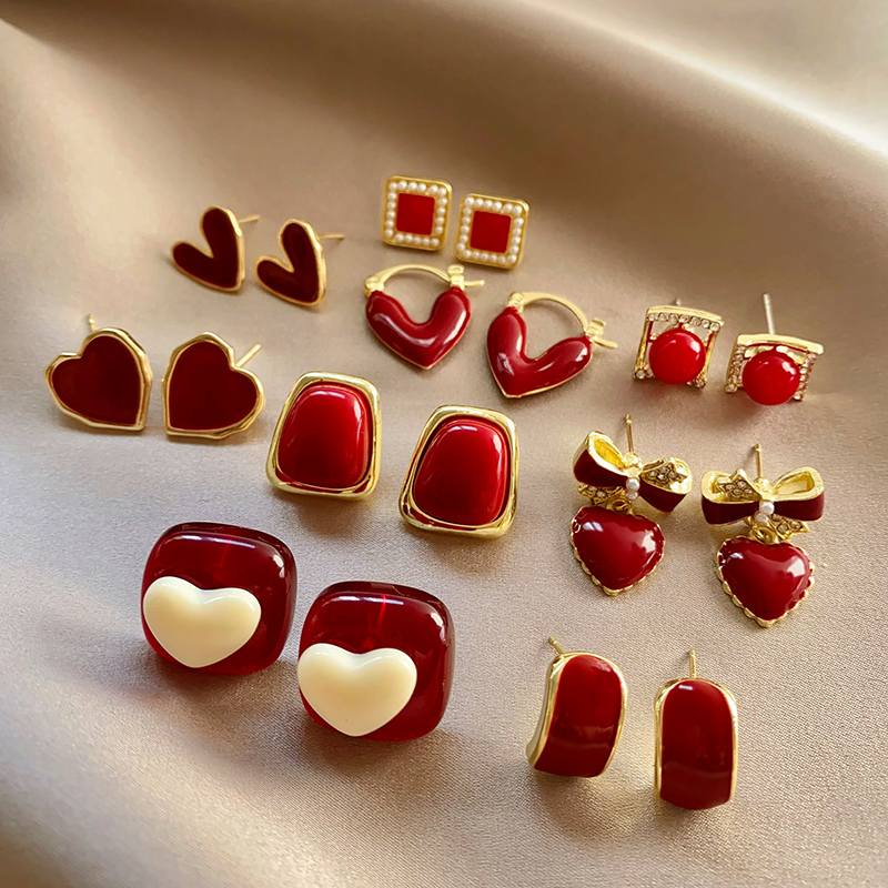 那片海复古红色爱心耳钉女