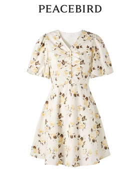 太平鸟女装春季优雅气质名媛风V领印花连衣裙A1FAD3109