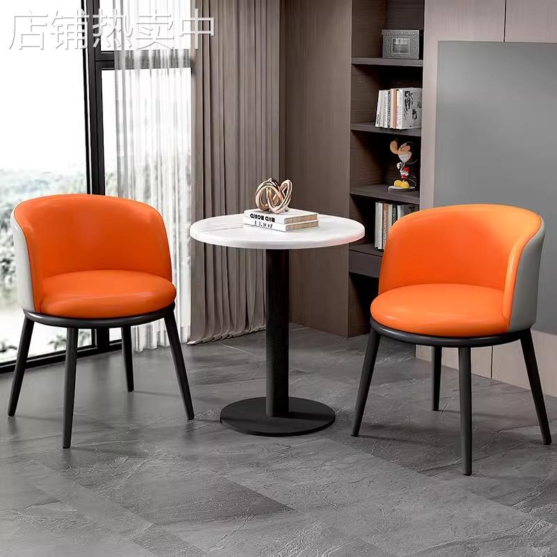 轻奢阳台小桌椅三件套网红一桌两椅简约小圆桌创意休闲茶桌金属