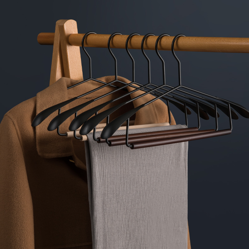 RGR高级感金属衣架家用挂衣加B厚宽肩无痕衣挂西装衣服撑子衣撑