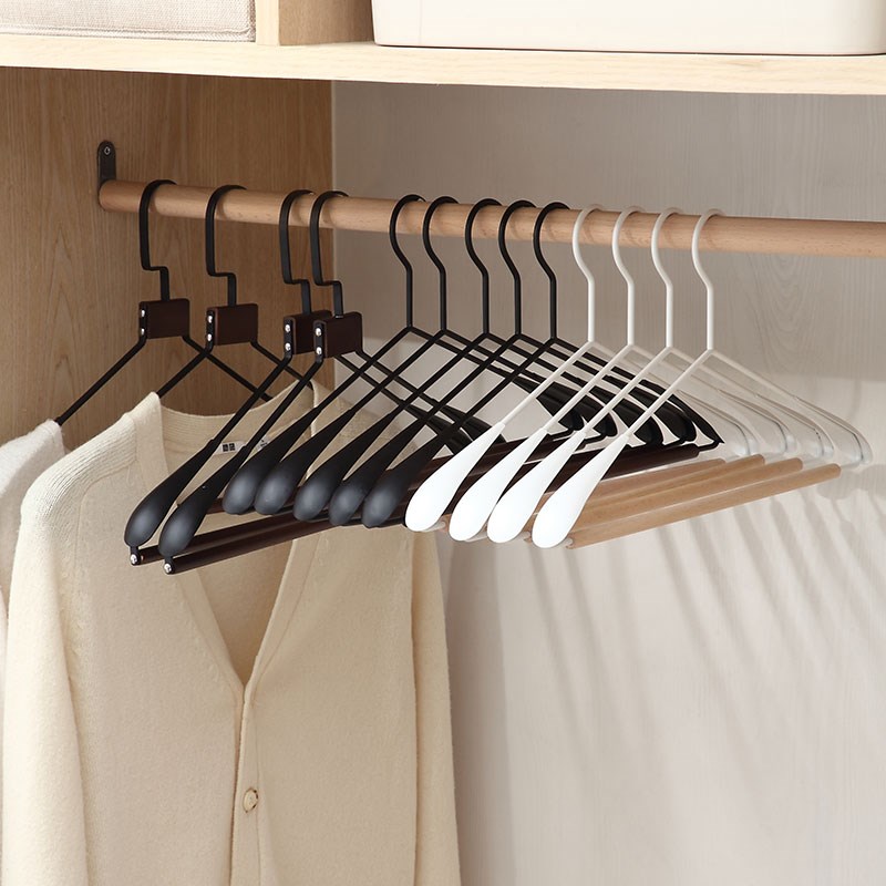 卡维瑞衣架家用挂衣服装店用架子B实木榉木铁艺金属衣撑衣挂挂衣