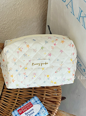 原创独家彩虹色满天星星大容量化妆包便携洗漱包包旅行实用收纳包