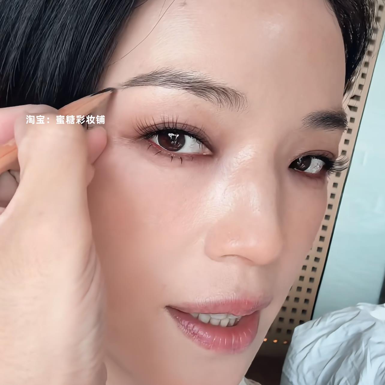 舒淇同款画出自然野生眉硬