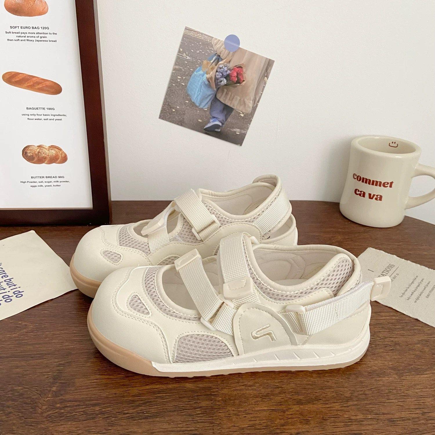 丑萌镂空魔术贴小白鞋女凉鞋夏季新款chic小众设计玛丽珍阿甘板鞋,女鞋,休闲板鞋,淘宝优惠券,粉丝福利购,淘宝优惠卷