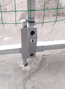 钥匙旋转门锁地插锁插销锁明装地插销有框门弹簧地弹门铁门开门