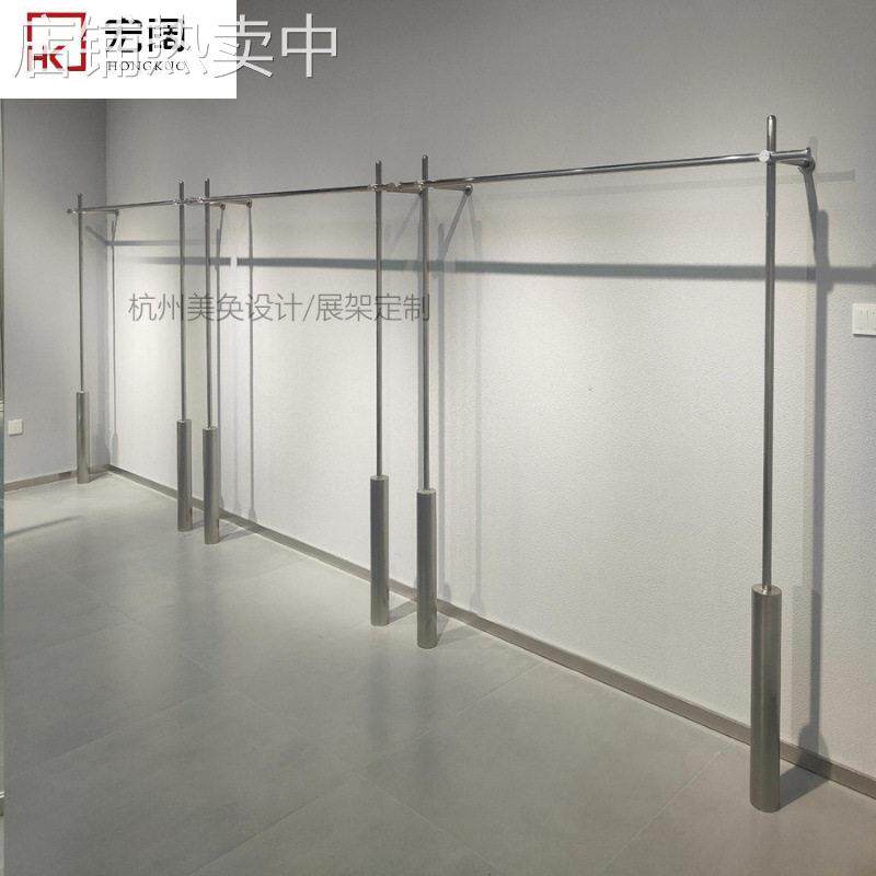 现服装店不锈钢上墙展示架女货架落地式衣架陈列银色简约时尚