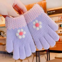 В форме цветка, 2-6 лет