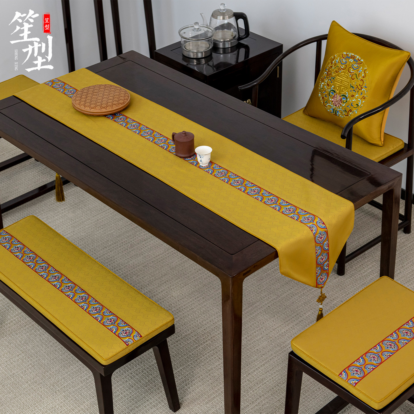 新中式高端餐椅茶椅垫贵气古典绣花座垫长凳垫子刺绣靠枕桌旗定制