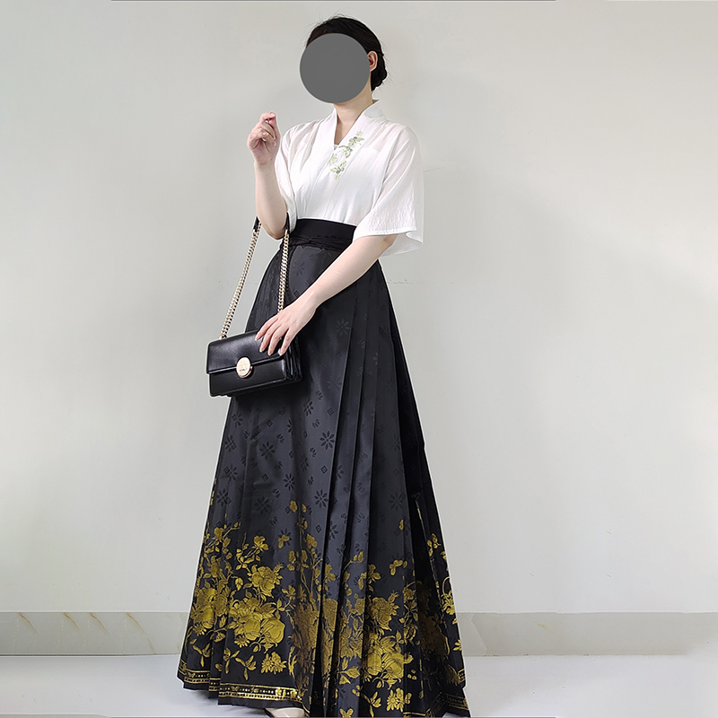 织金织银飞机袖吊带马面裙