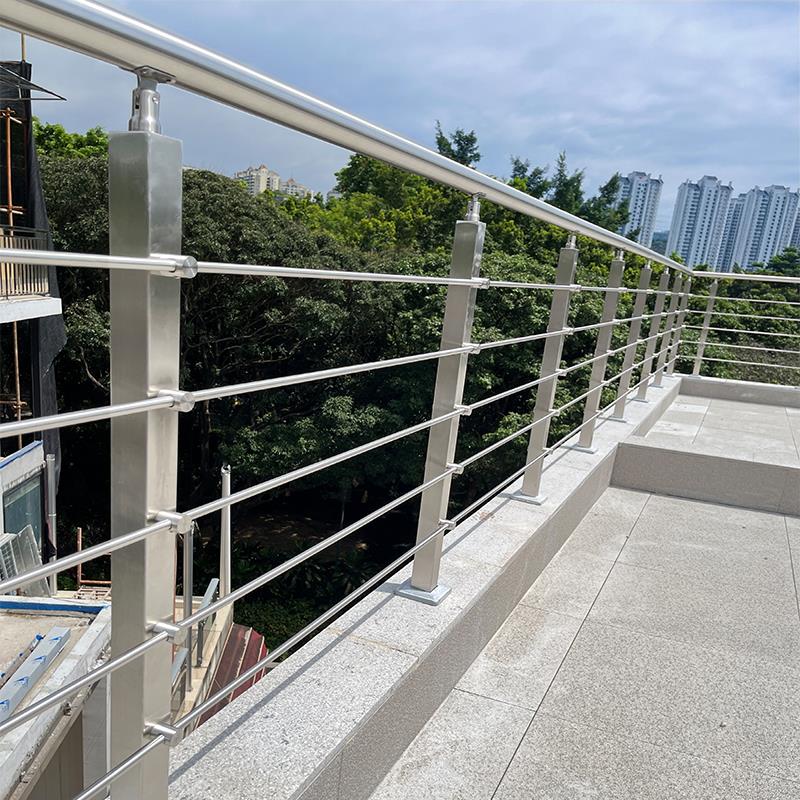 304不锈钢楼梯立柱扶手栏杆自装农村自建房室外楼梯护栏现代简约