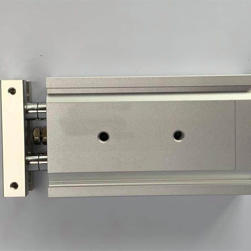 现货日本进口气缸CDA2B100-220Z全新原装现货