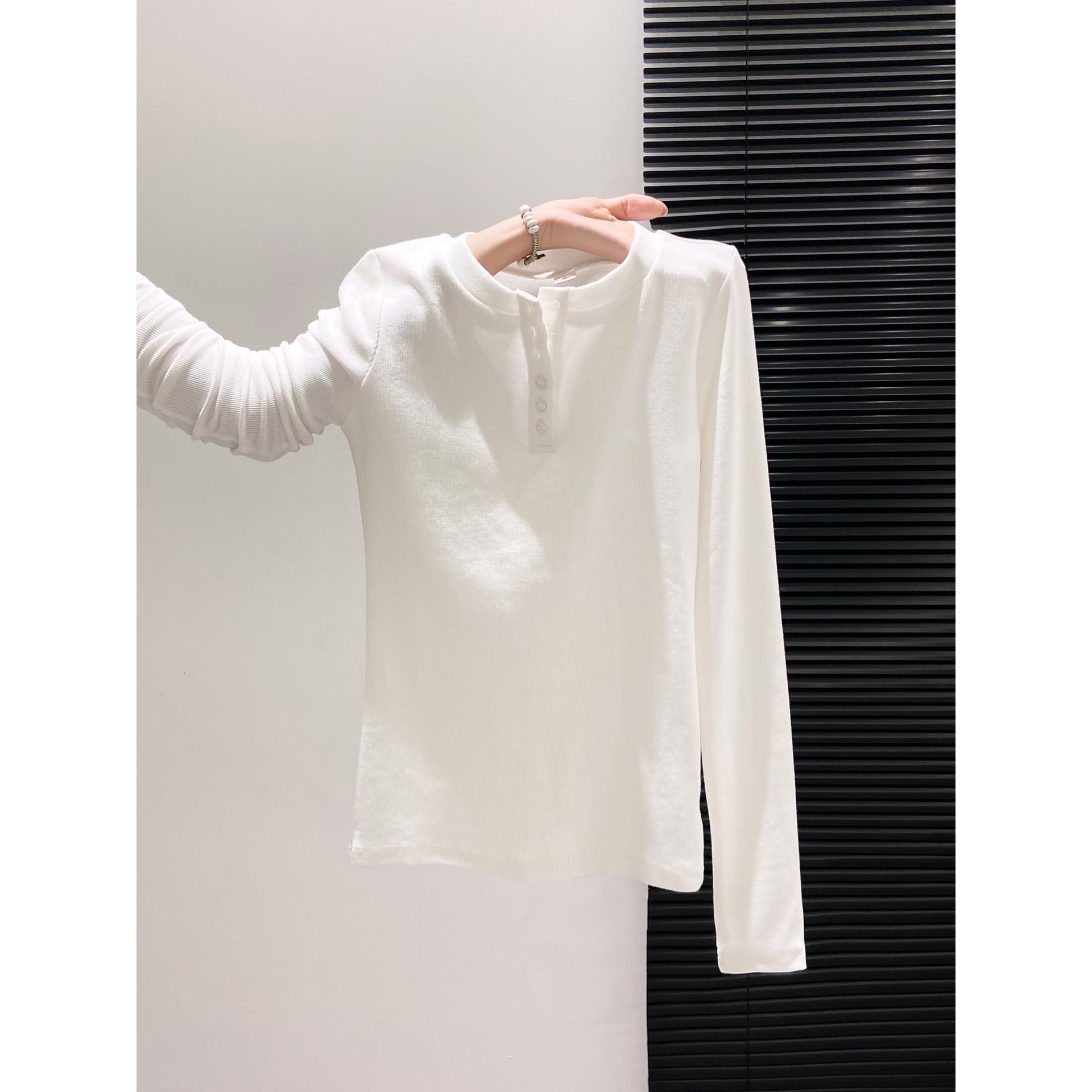 2025新款韩版设计感纽扣半开领打底上衣女春秋季ins正肩修身辣妹