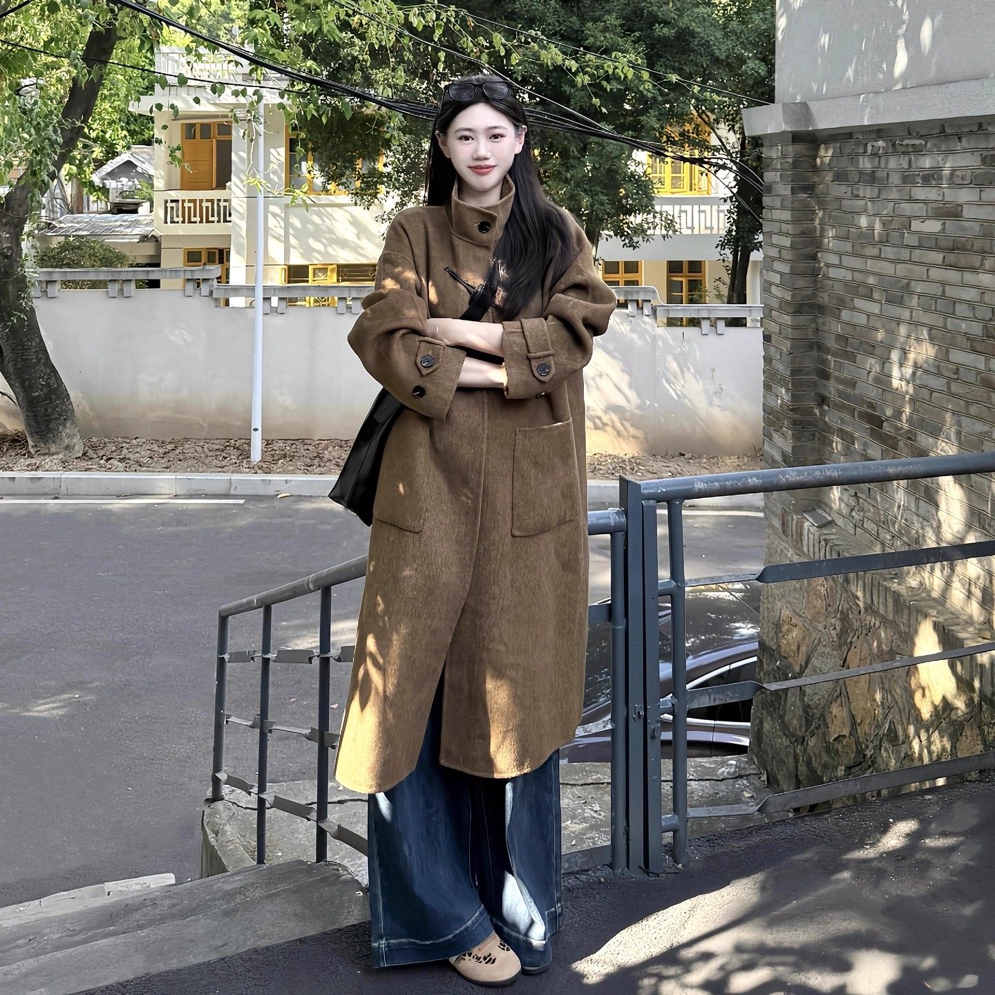 韩系温柔复古风中长款毛呢外套女秋冬季时尚百搭牛角扣设计感上衣