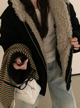 一善家毛毛领宽松廓形短款拉链设计保暖羽绒服外套YS1-E08328-1