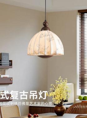 The chandeliers at the full spectroscope are modern and crea