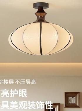 The chandeliers at the Song-American restaurant suck on the