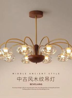 An extremely simple chandelier for the eye-guarded living ro