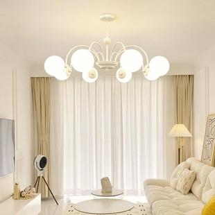 the old bean chandelier bal with Windhouse The French