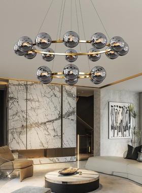 The living room chandelier is an extremely simple artistic a