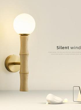 Bedhead lamp walllights are decorated with walllights from t