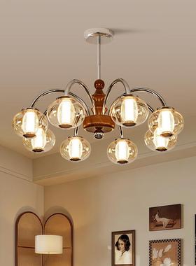 The new medieval living room chandelier, the ventage America