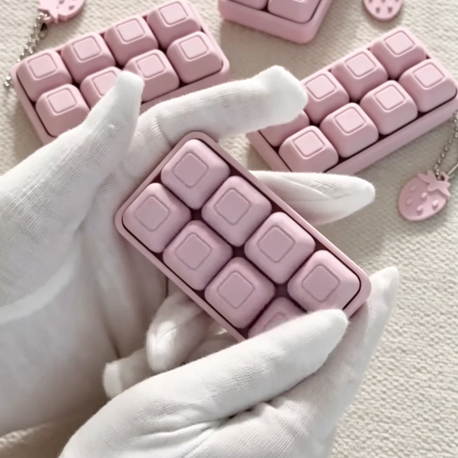 3d打印键盘巧克力解压玩具挂件